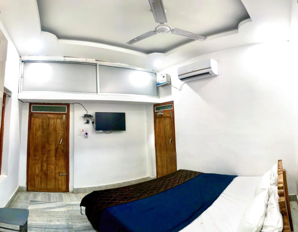 Bobby Premium Residency Apartment Puri Exterior photo