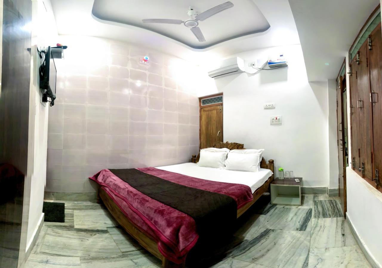 Bobby Premium Residency Apartment Puri Exterior photo